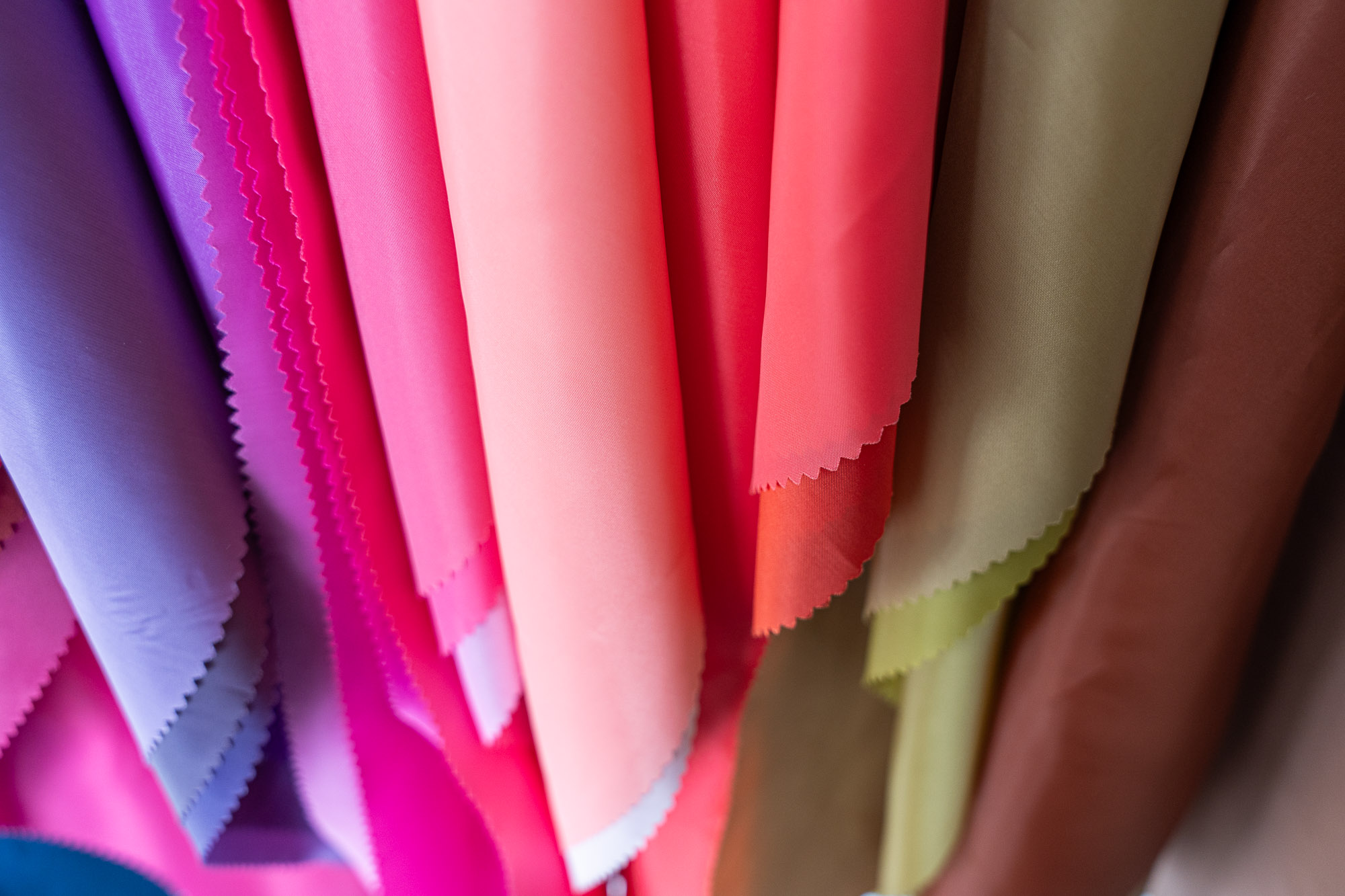 Materialen die gebruikt worden voor kleur- en stijladvies in kleuranalyses, workshops en het stijltraject